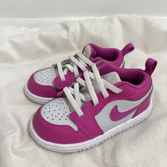 Nike Air Jordan 1 Low ALT Fire Pink White TD Sneaker Shoes Size 8C FN7398-600 - Picture 2 of 9
